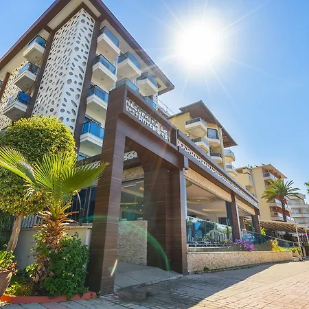 Kleopatra Arsi 알란야