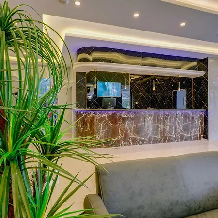 Kleopatra Arsi Hotel