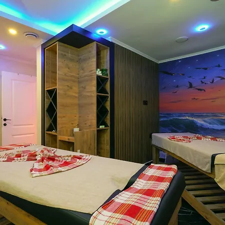Hotel Kleopatra Arsi 3*